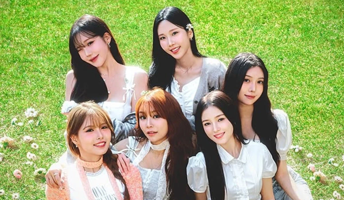MOMOLAND