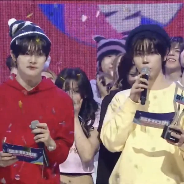 bts swim show champion