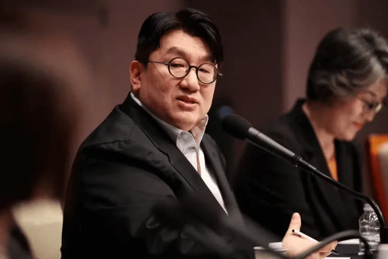 bang-si-hyuk